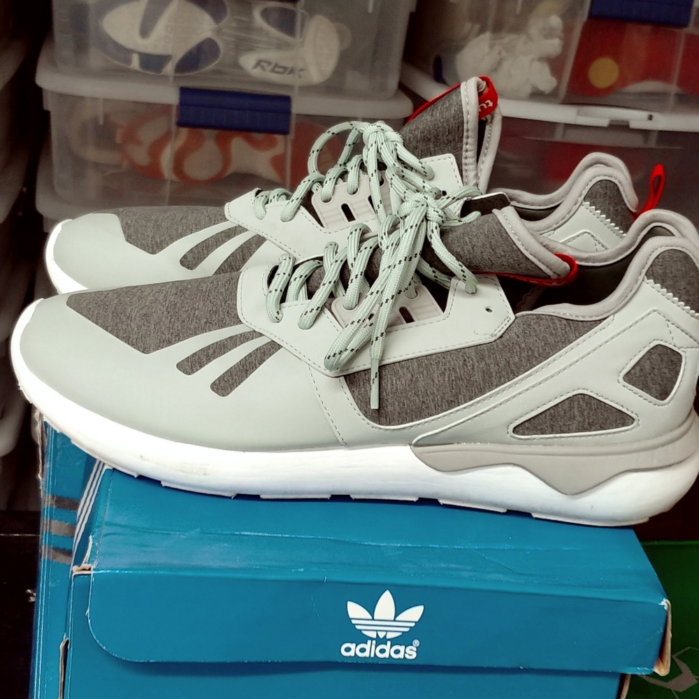 Adidas Tubular Weave